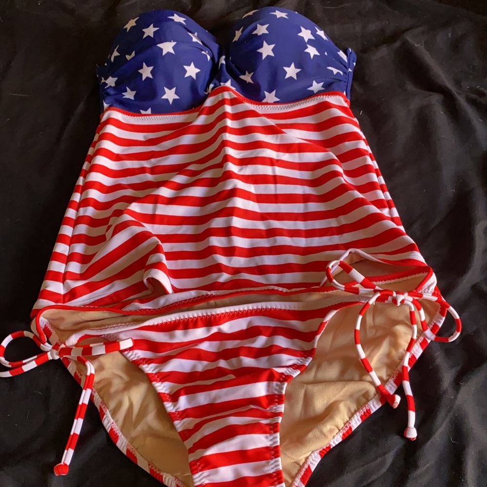 America Bundle - Picture 5 of 6